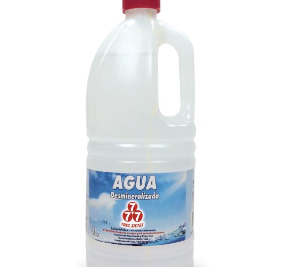 Agua Desmineralizada TRES SIETES 2L (2)